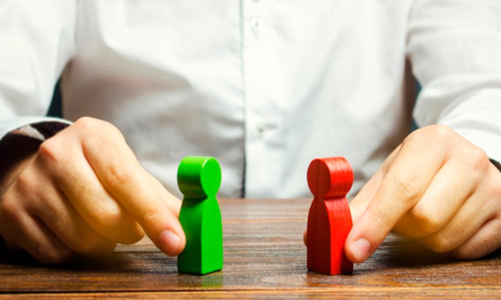 Estudiantes hablando