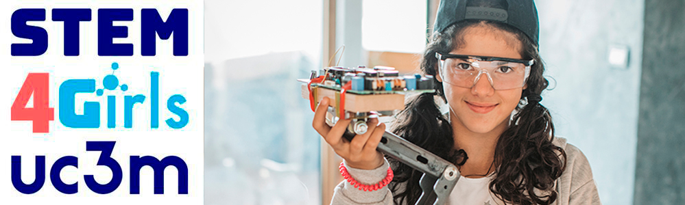 niña manejando un robot