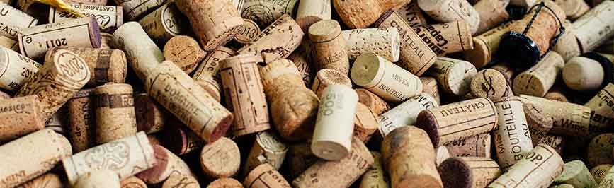 Exposición de figuras en corcho