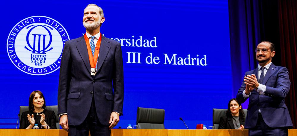 Su Majestad el Rey recibe la Medalla de Honor de la UC3M
